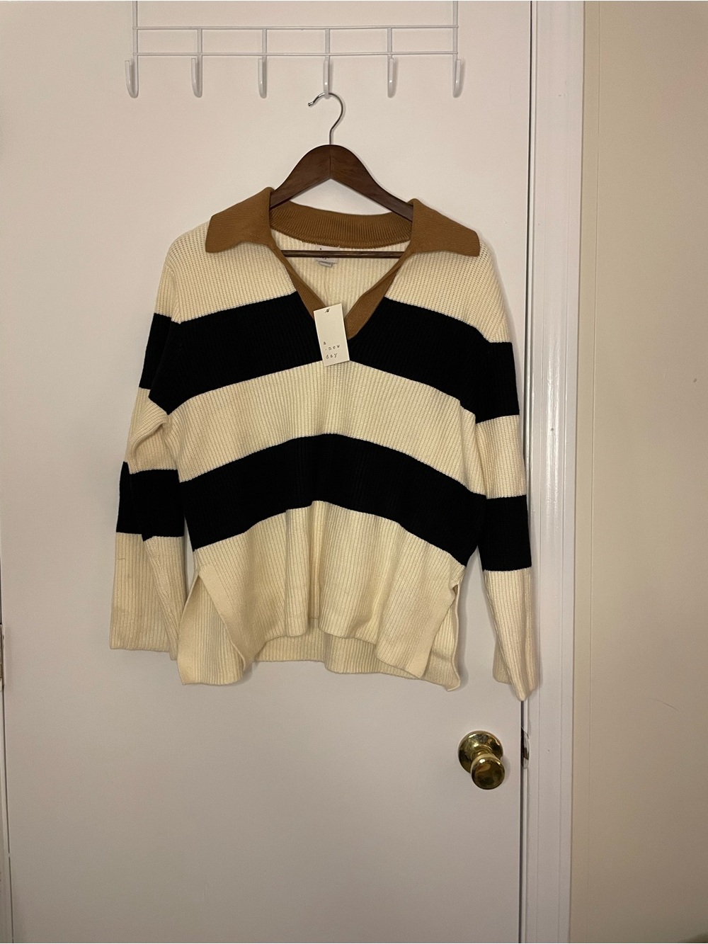 Universal Thread New with Tags Striped Collared Knit Sweater, Cream, Black & Tan